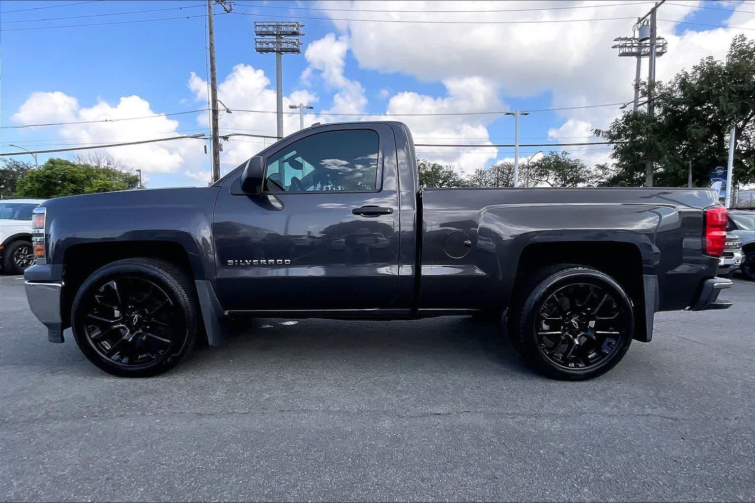 Thumbnail: 2015 Chevrolet Silverado 1500 - 3