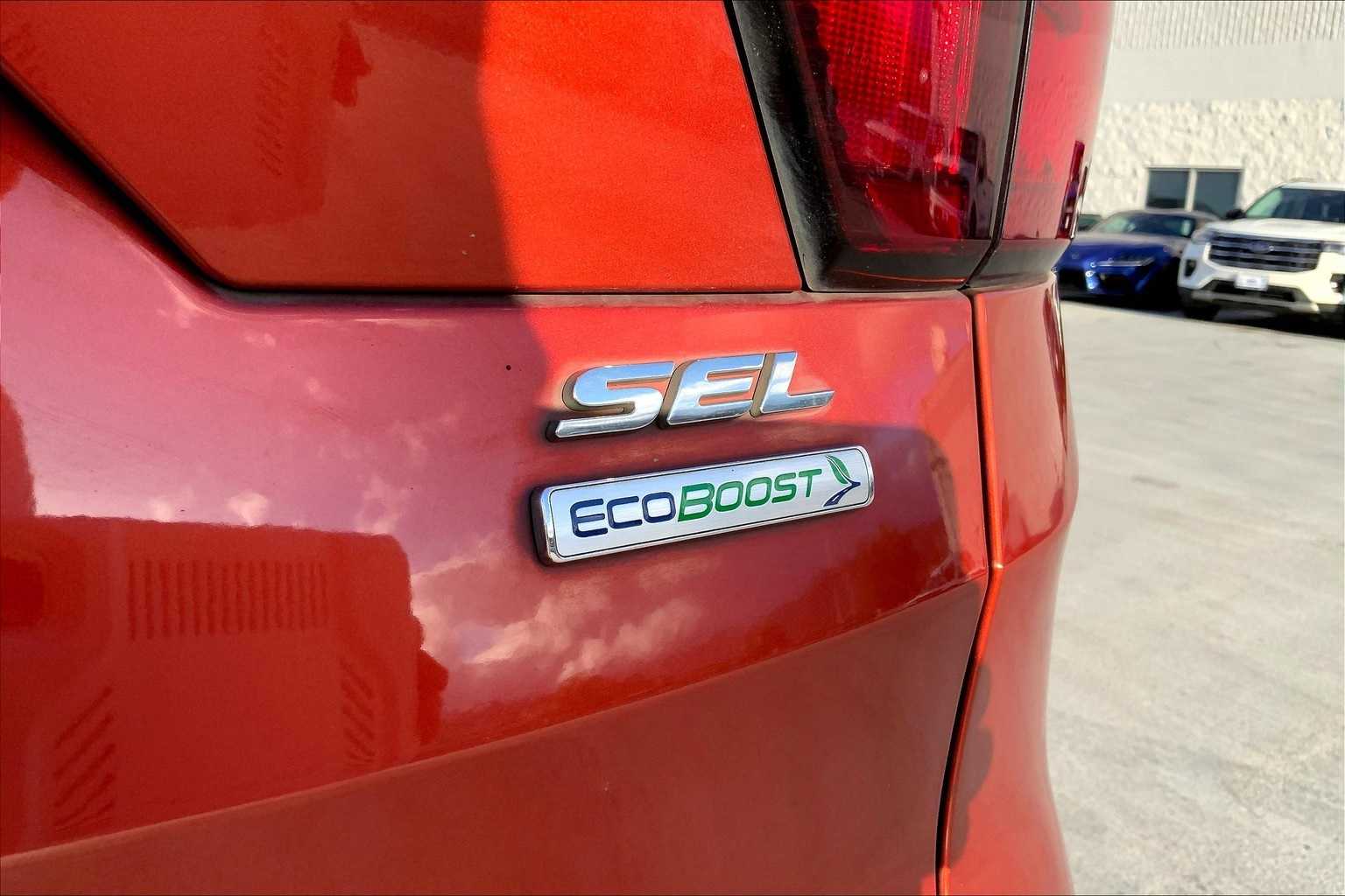 Thumbnail: 2019 Ford Escape - 7