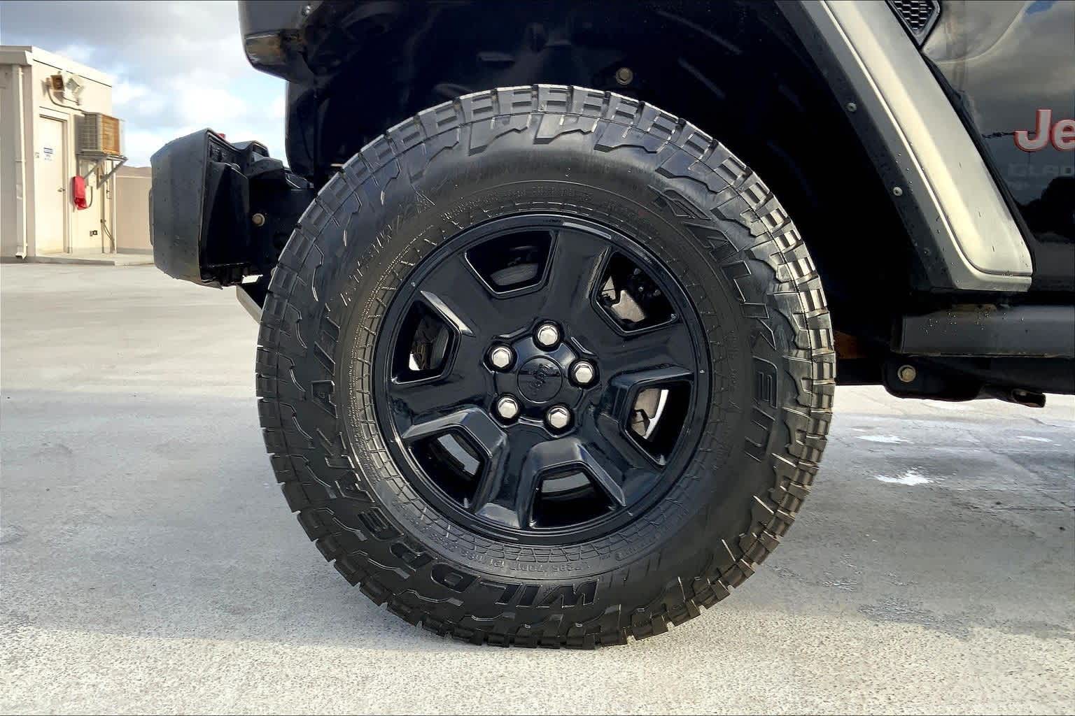 Thumbnail: 2021 Jeep Gladiator - 8