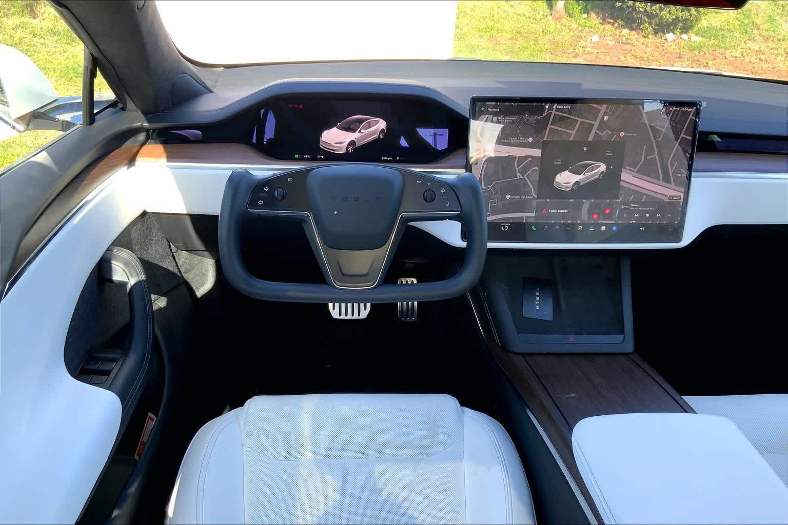 Thumbnail: 2022 Tesla Model S - 14