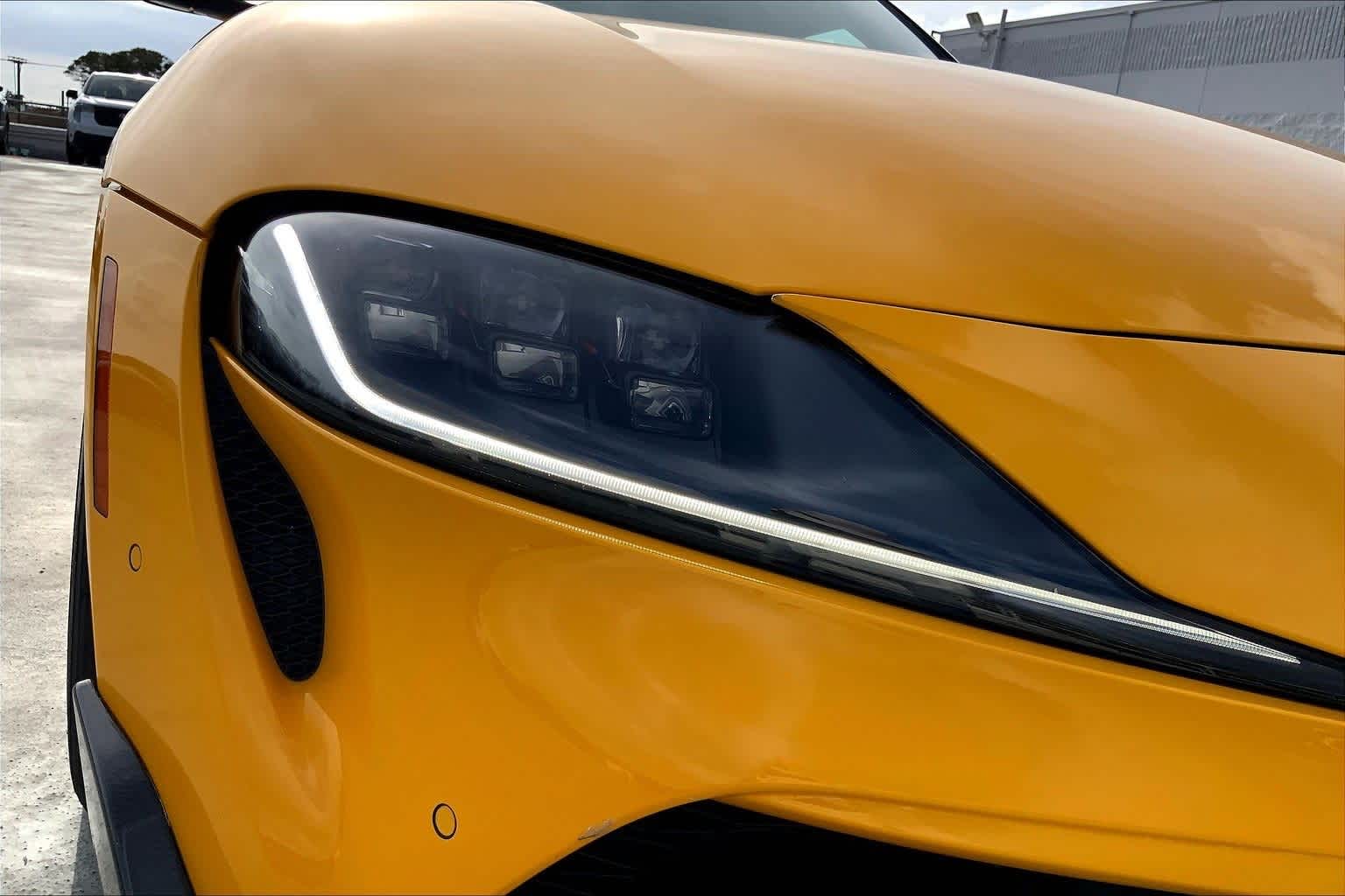 Thumbnail: 2022 Toyota GR Supra - 30