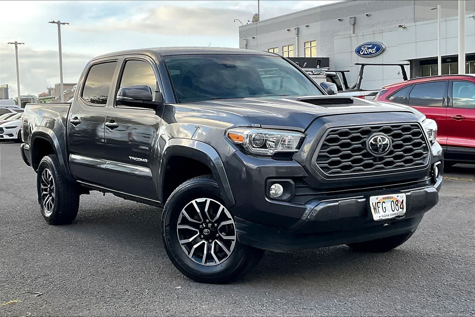 Thumbnail: 2021 Toyota Tacoma - 21