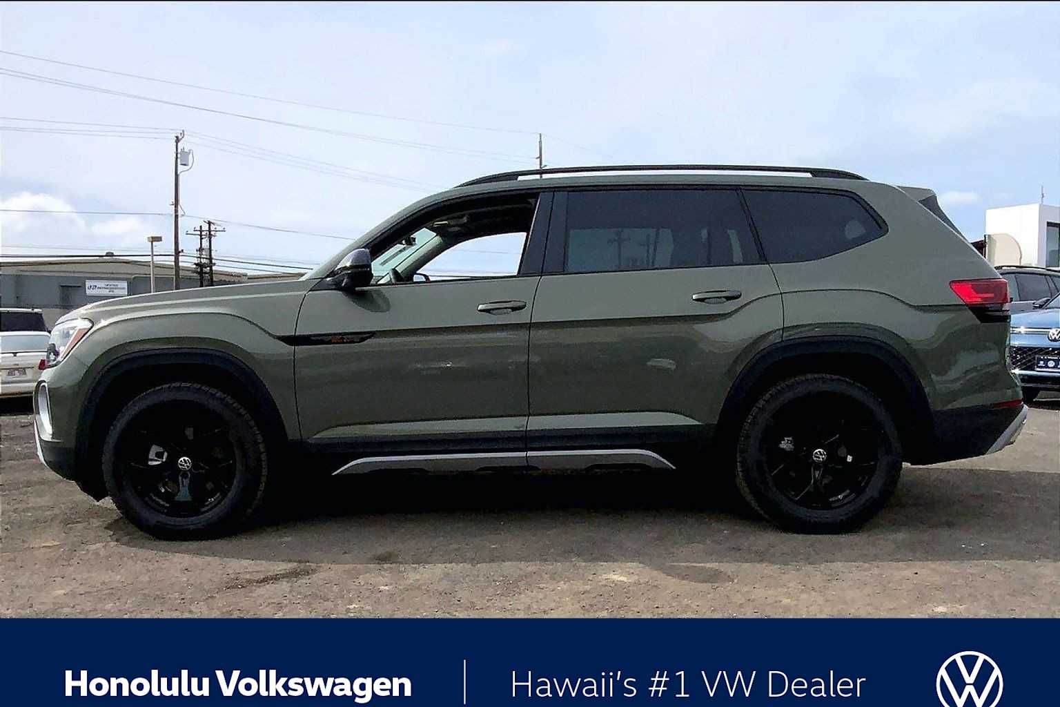 Thumbnail: 2026 Volkswagen Atlas - 3