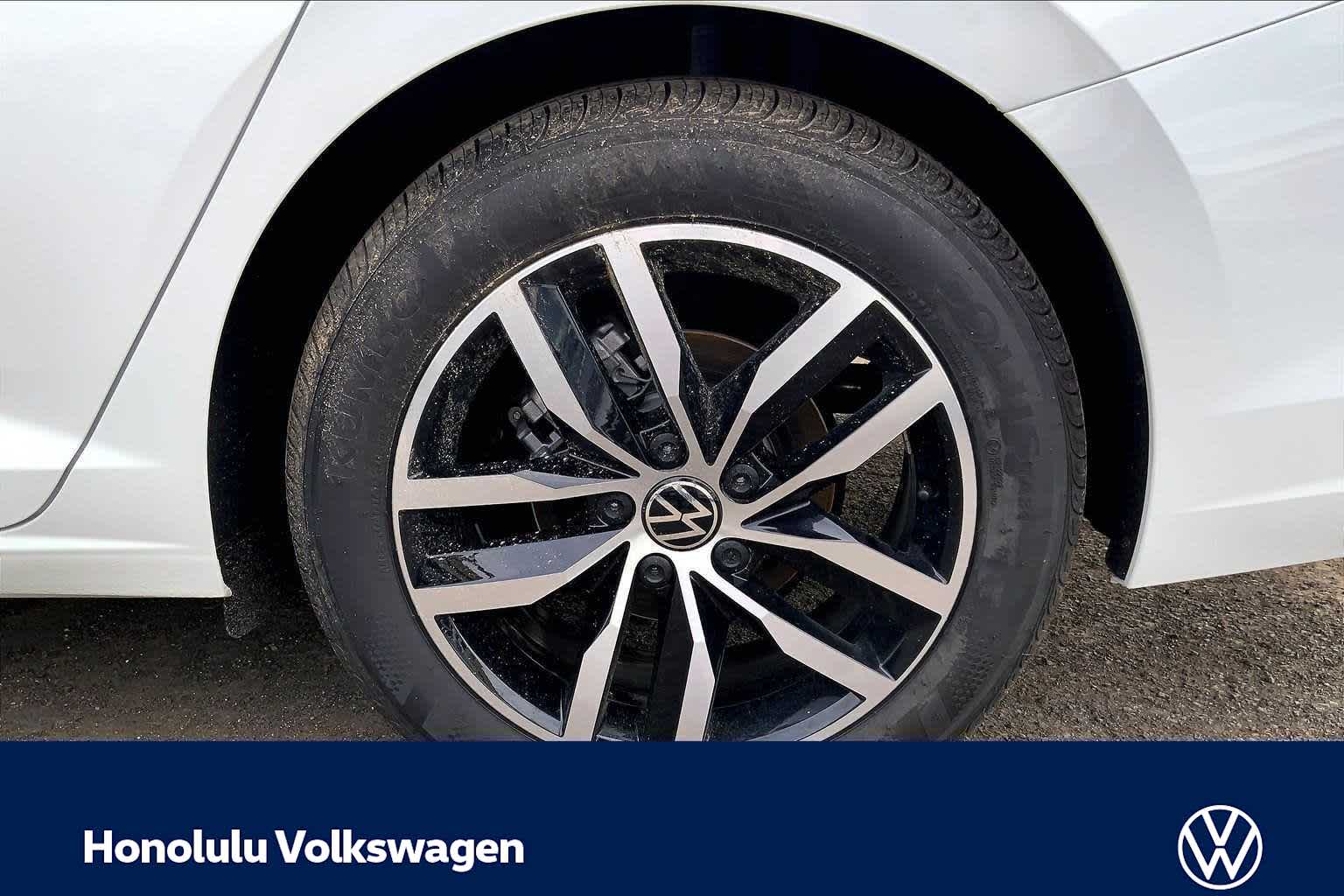 Thumbnail: 2026 Volkswagen Jetta - 8