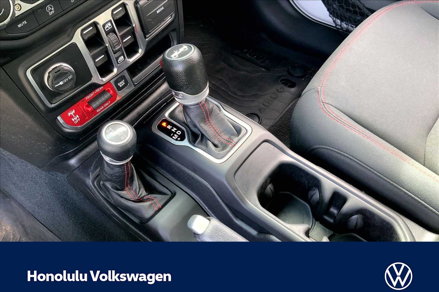 Thumbnail: 2020 Jeep Wrangler - 16