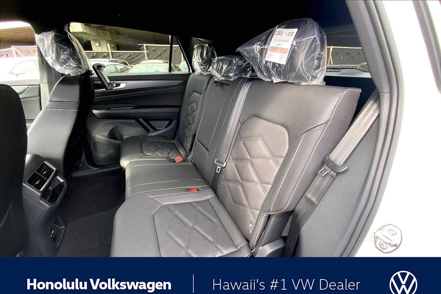 Thumbnail: 2026 Volkswagen Atlas - 13