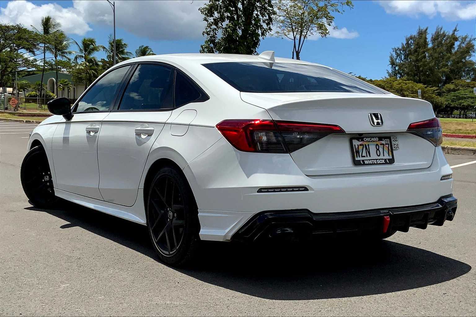 Thumbnail: 2024 Honda Civic - 4