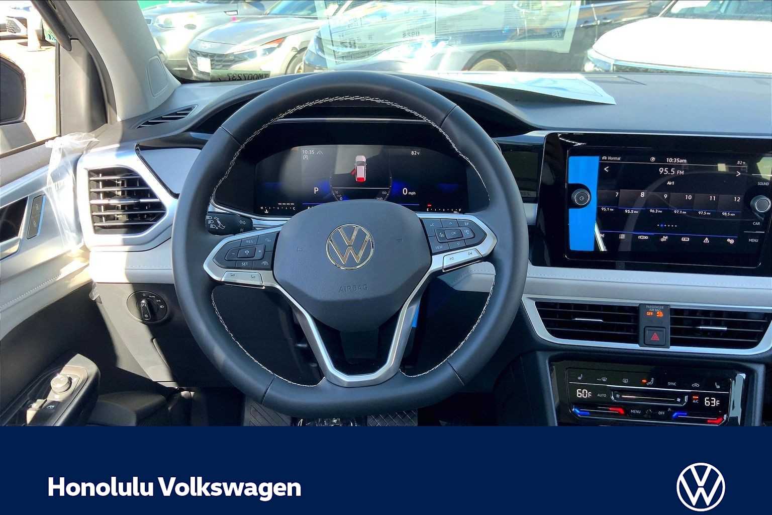 Thumbnail: 2026 Volkswagen Taos - 15