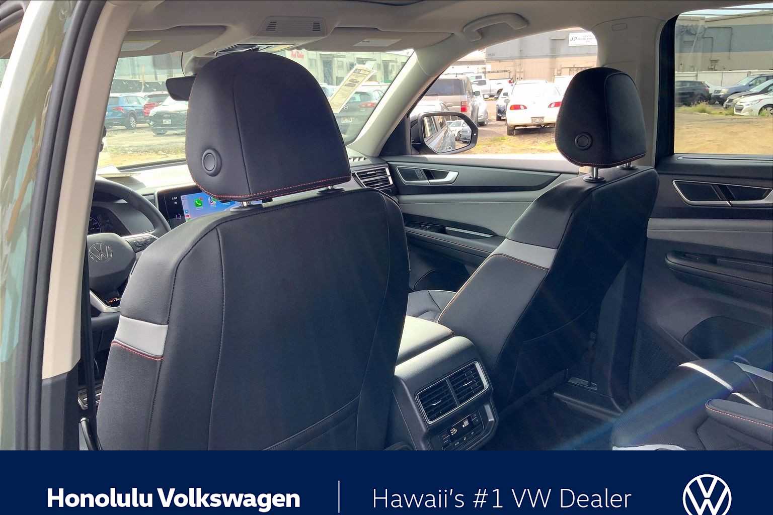 Thumbnail: 2026 Volkswagen Atlas - 12