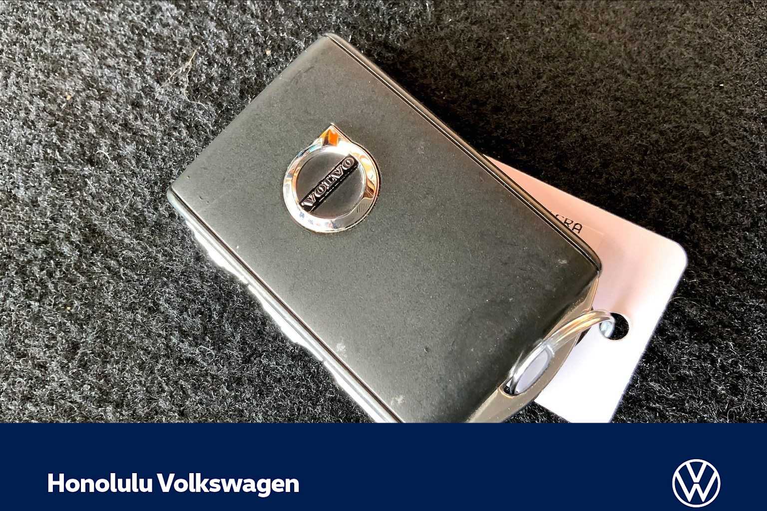 Thumbnail: 2020 Volvo XC60 - 18