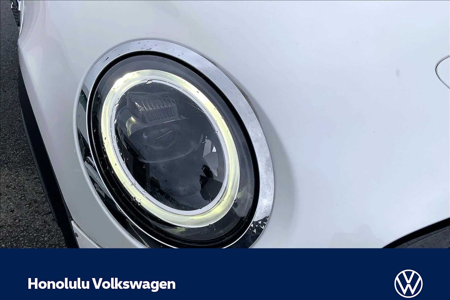 Thumbnail: 2023 MINI Cooper Hardtop - 31