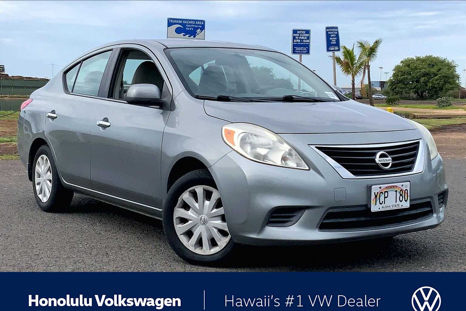 Thumbnail: 2012 Nissan Versa - 20