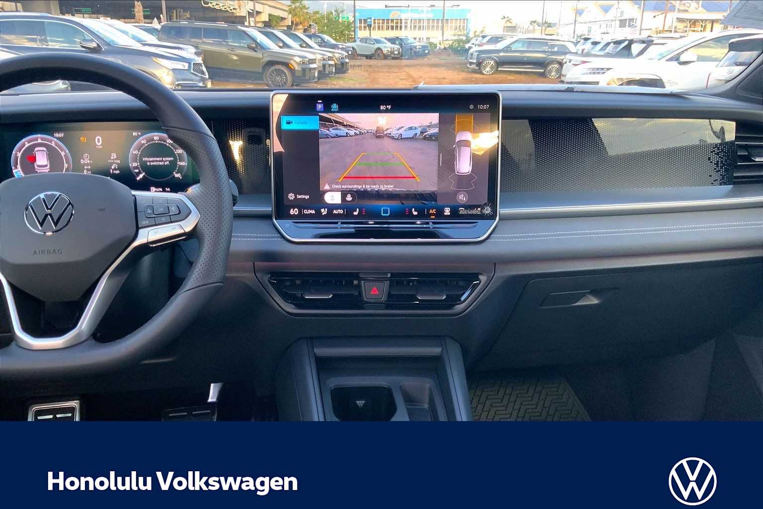 Thumbnail: 2026 Volkswagen Tiguan - 16