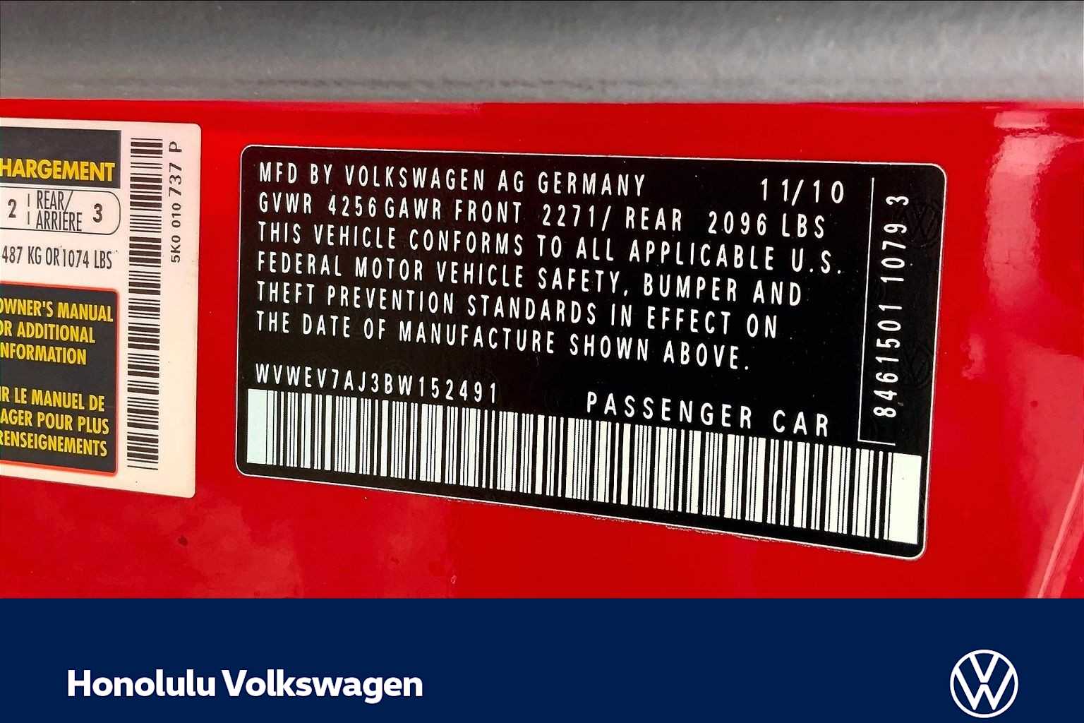 Thumbnail: 2011 Volkswagen Golf - 19