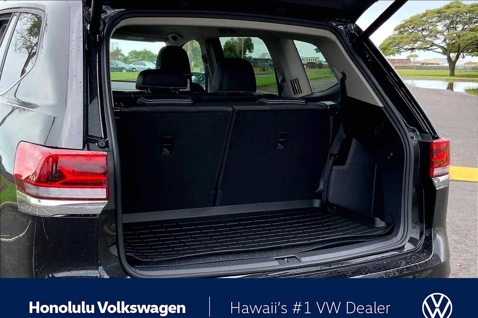 Thumbnail: 2026 Volkswagen Atlas - 19