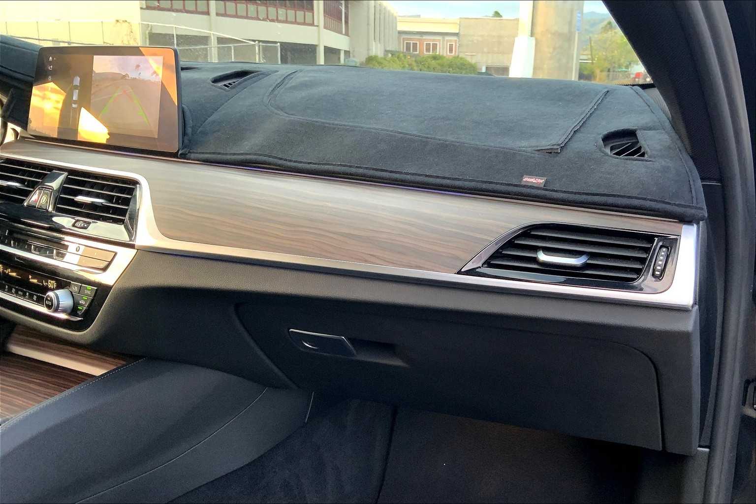 Thumbnail: 2018 BMW 5 Series - 22