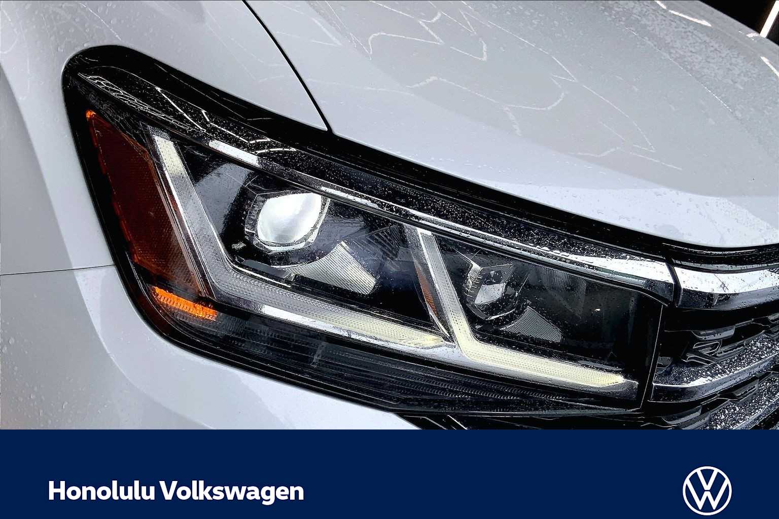 Thumbnail: 2022 Volkswagen Atlas - 31