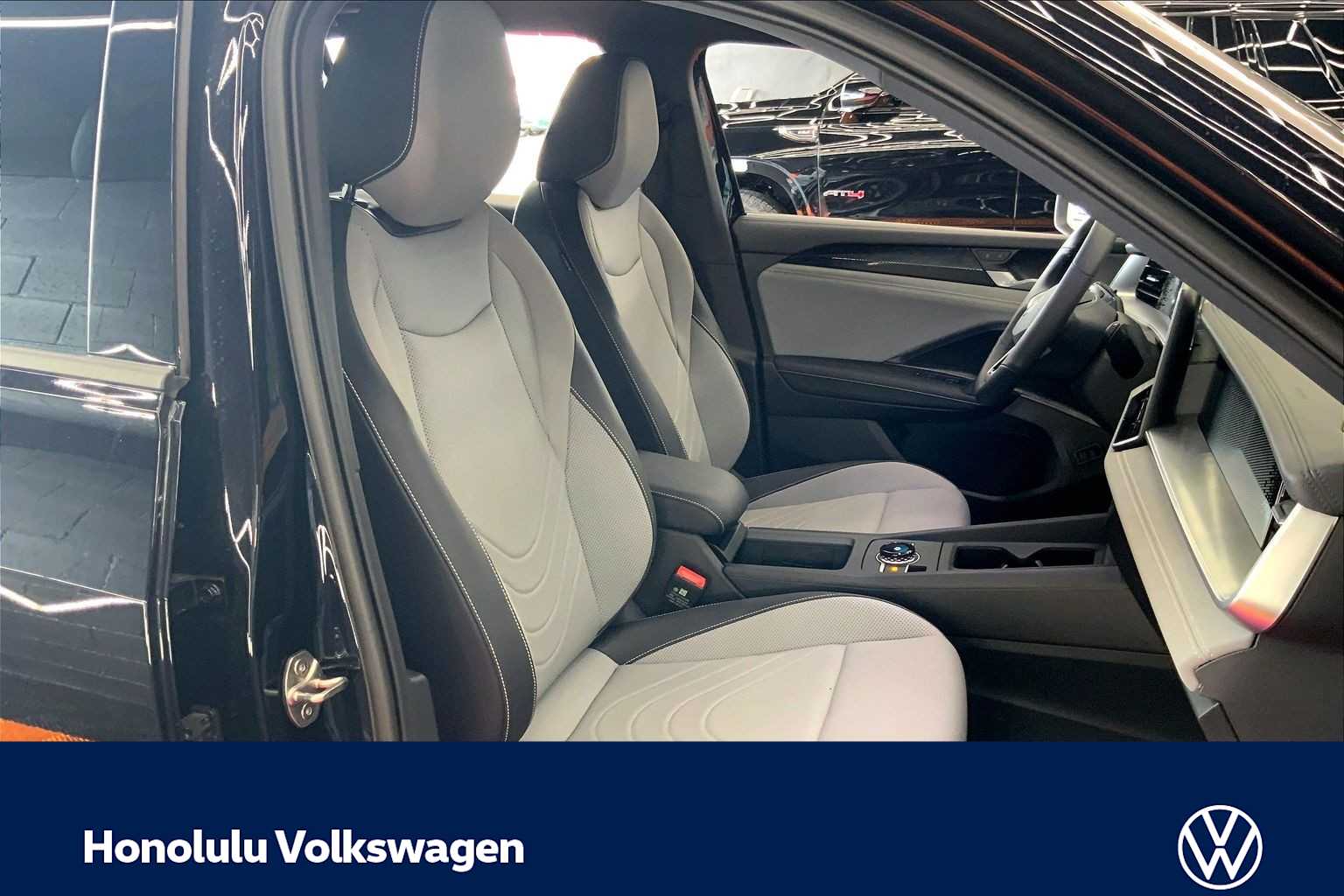 Thumbnail: 2026 Volkswagen Tiguan - 14