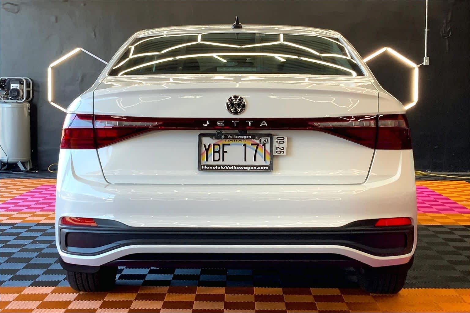 Thumbnail: 2025 Volkswagen Jetta - 5