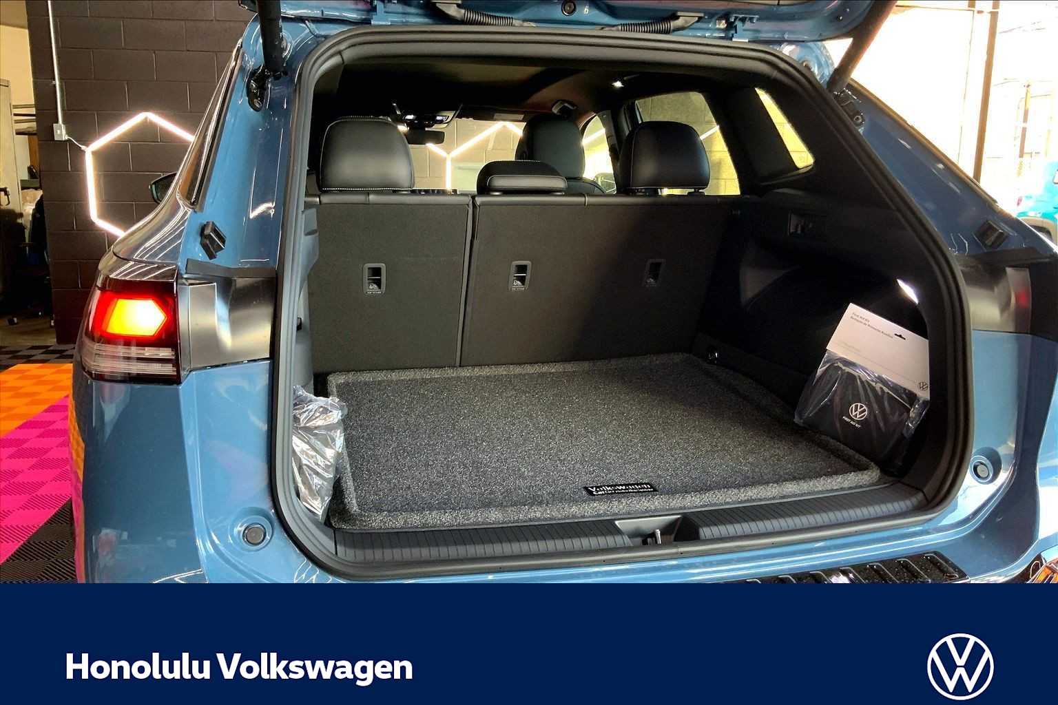 Thumbnail: 2026 Volkswagen Tiguan - 19