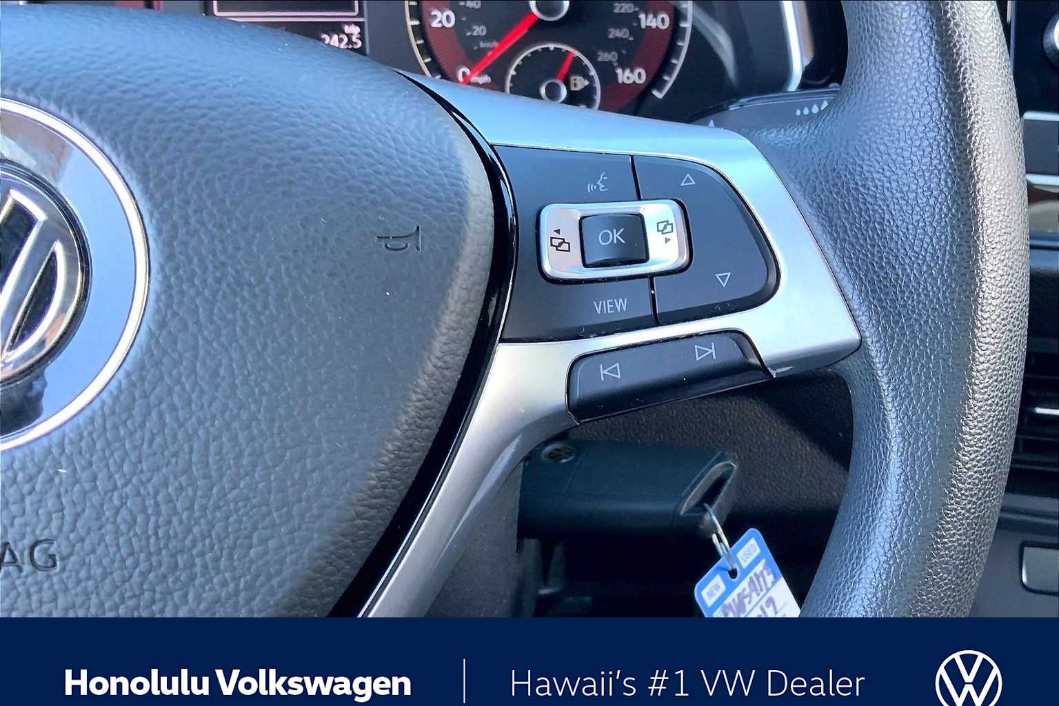 Thumbnail: 2019 Volkswagen Jetta - 24