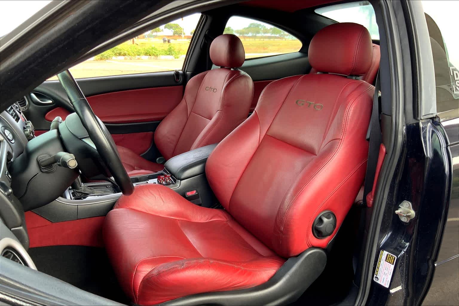 Thumbnail: 2005 Pontiac GTO - 10