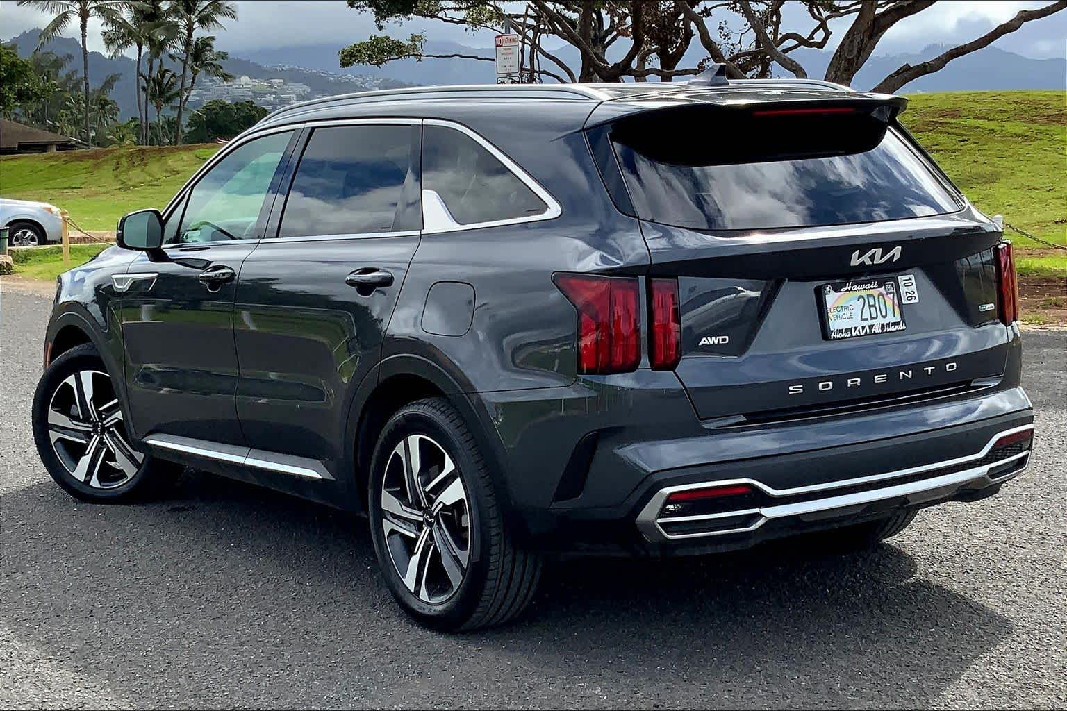 Thumbnail: 2022 Kia Sorento - 4
