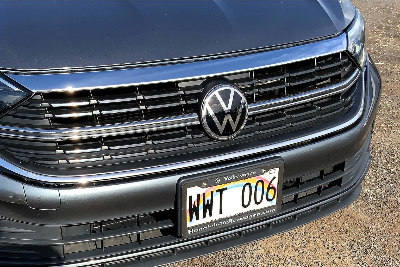Thumbnail: 2023 Volkswagen Jetta - 33