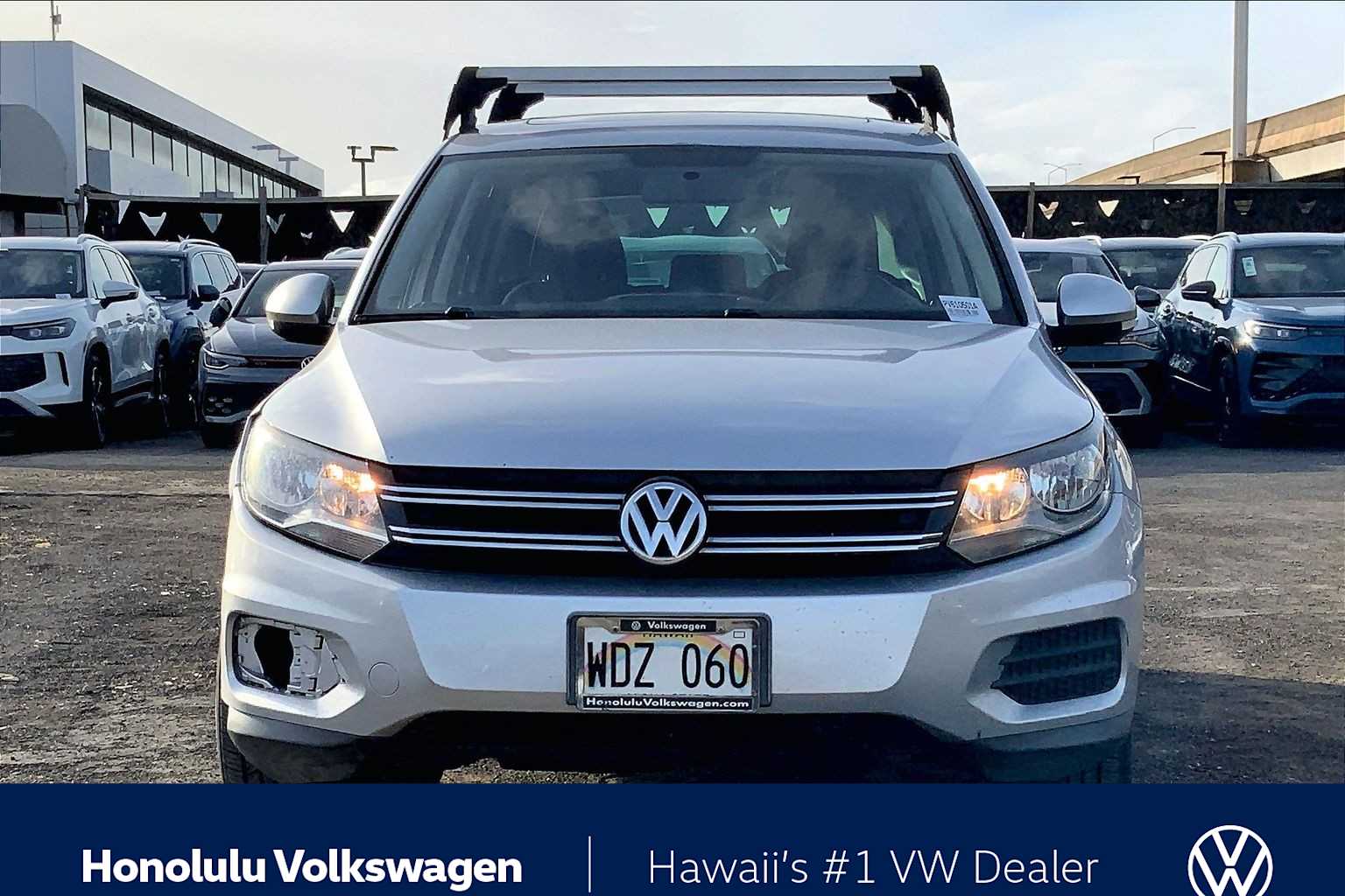 Thumbnail: 2013 Volkswagen Tiguan - 6