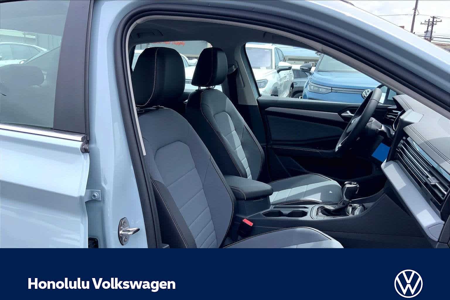 Thumbnail: 2026 Volkswagen Jetta - 14