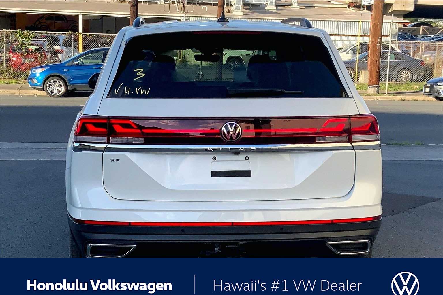 Thumbnail: 2026 Volkswagen Atlas - 5