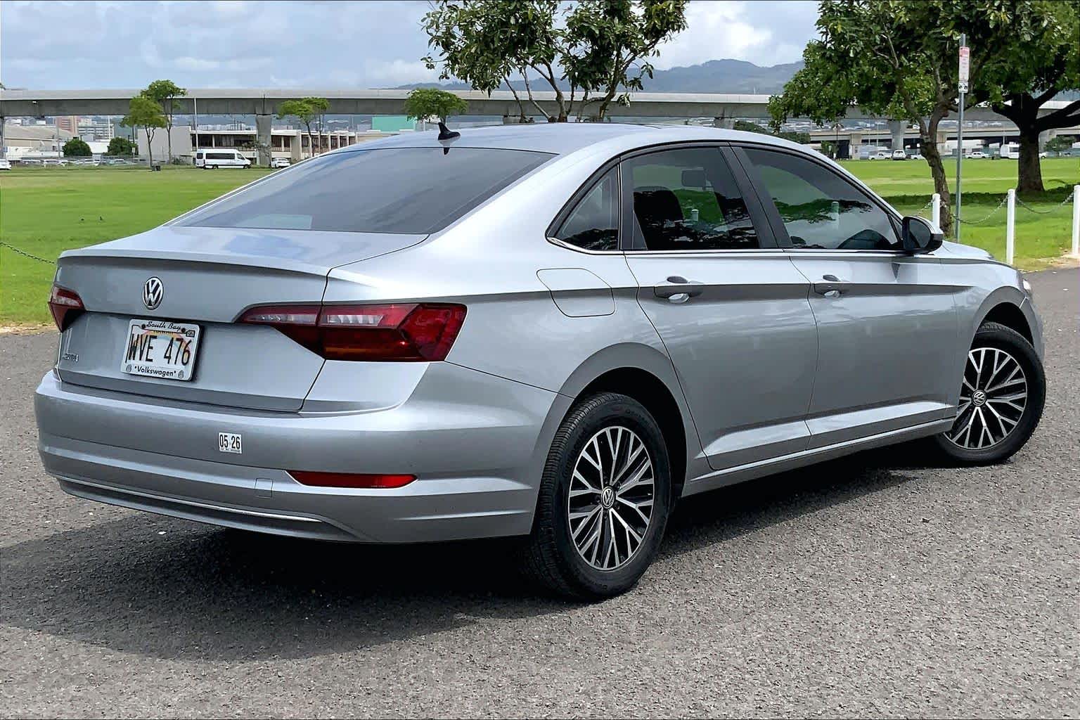 Thumbnail: 2019 Volkswagen Jetta - 22