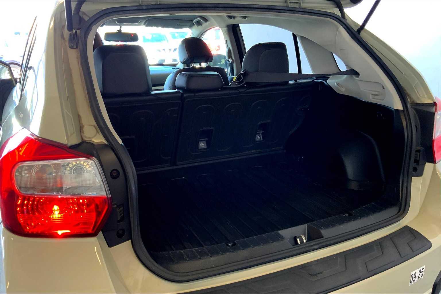 Thumbnail: 2013 Subaru XV Crosstrek - 17