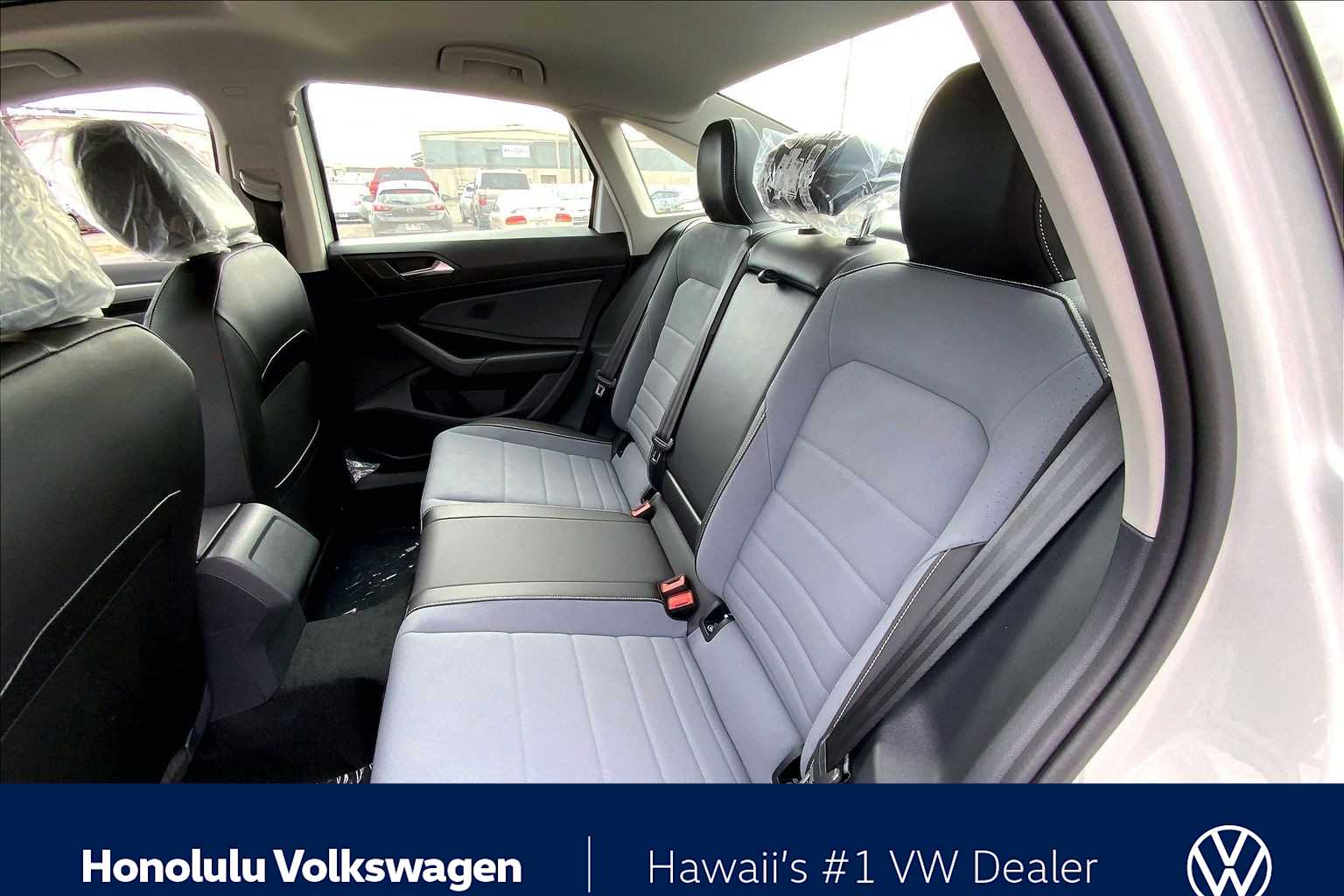 Thumbnail: 2026 Volkswagen Jetta - 13