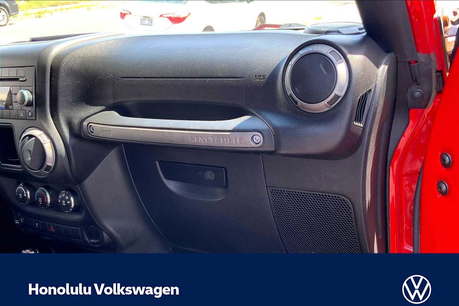 2017 Jeep Wrangler Sport S - Photo 23