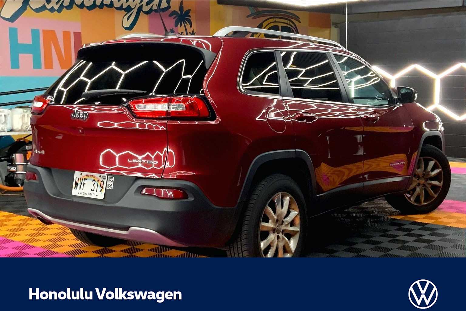 Thumbnail: 2015 Jeep Cherokee - 21