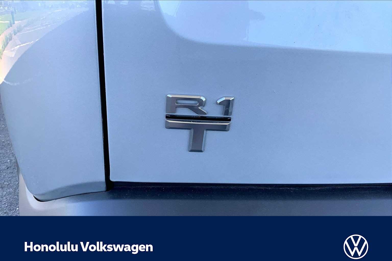 Thumbnail: 2026 Rivian R1T - 7