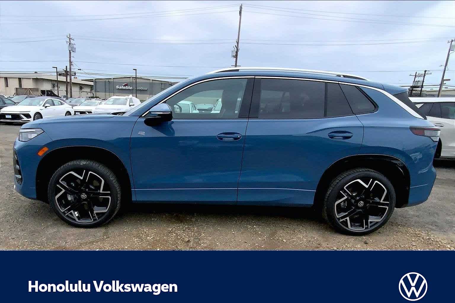 Thumbnail: 2026 Volkswagen Tiguan - 3