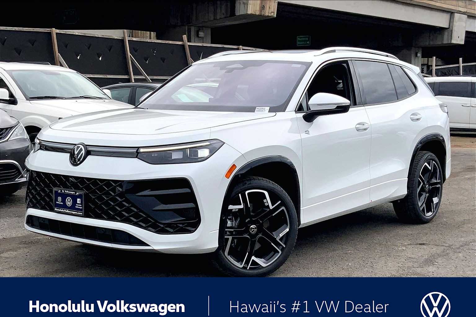 Thumbnail: 2026 Volkswagen Tiguan - 1