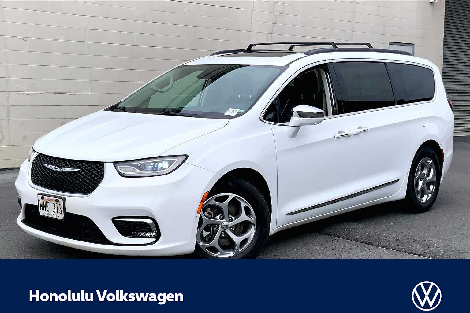 Thumbnail: 2022 Chrysler Pacifica - 1