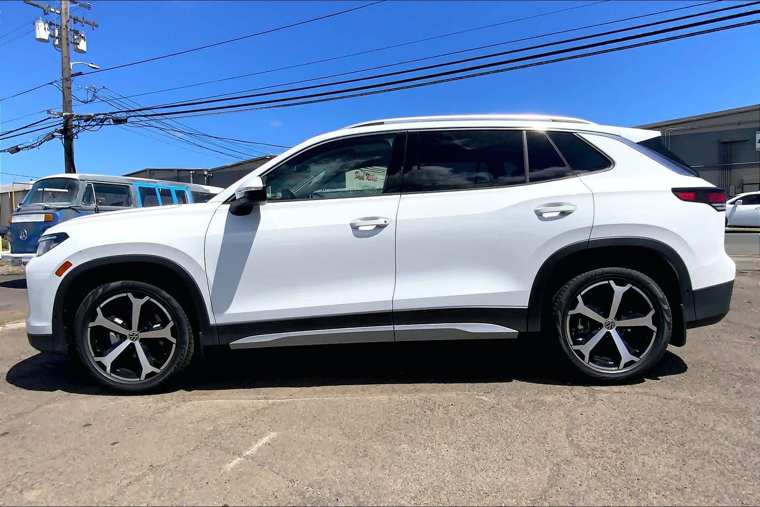 Thumbnail: 2026 Volkswagen Tiguan - 3