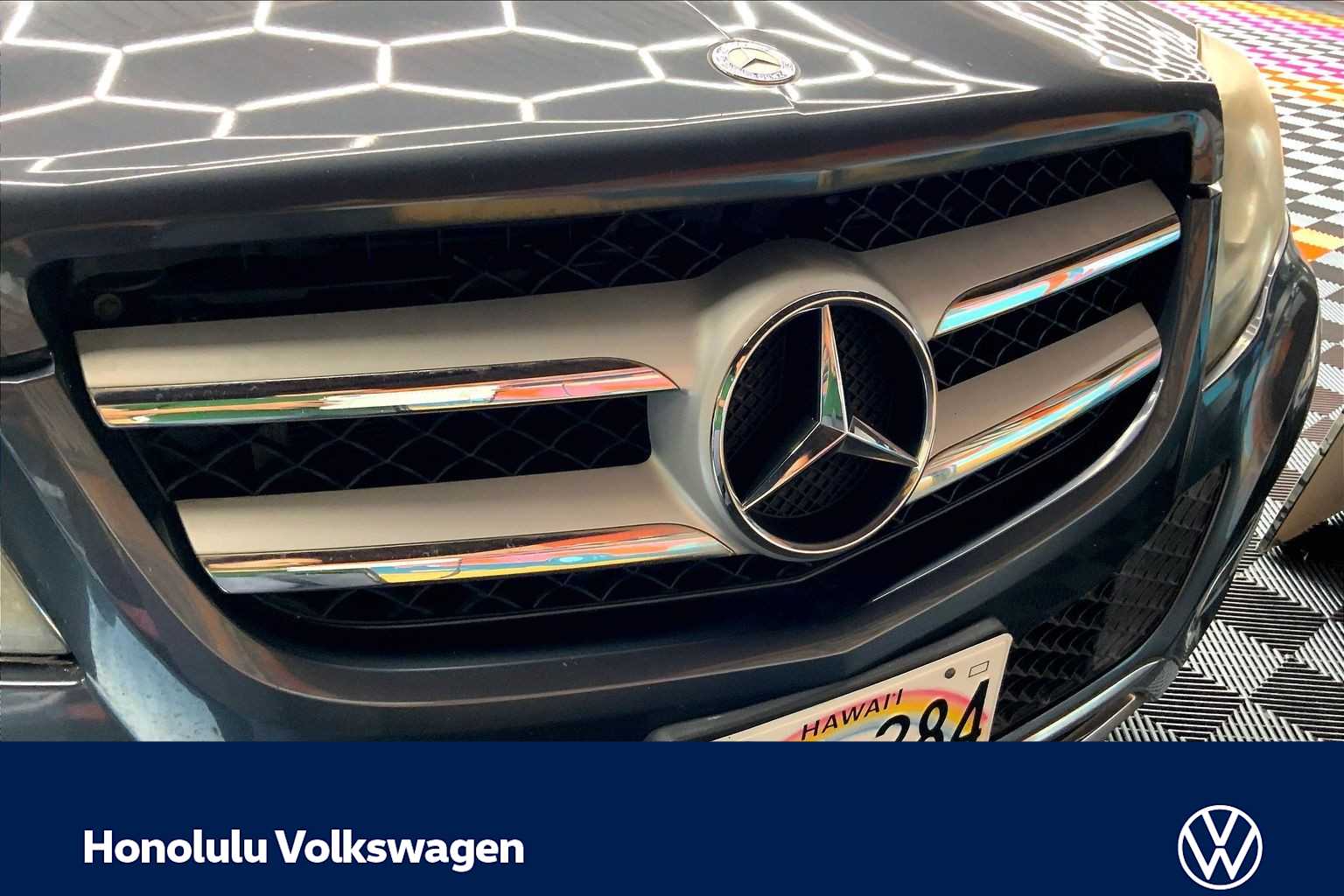 Thumbnail: 2015 Mercedes-Benz GLK - 32