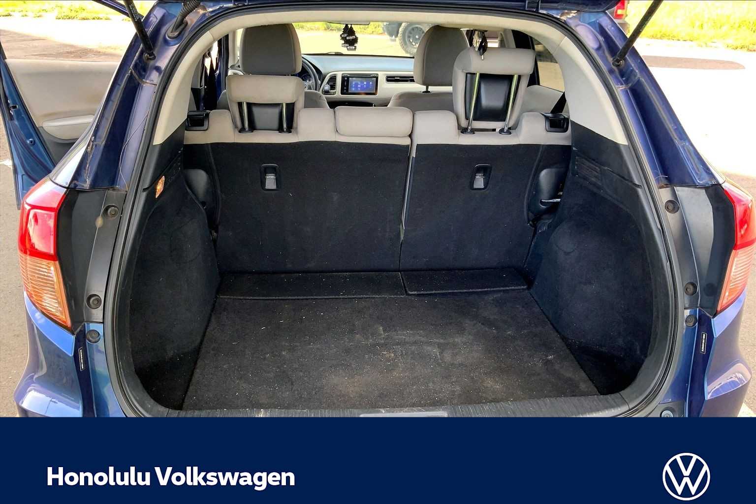 Thumbnail: 2016 Honda HR-V - 17