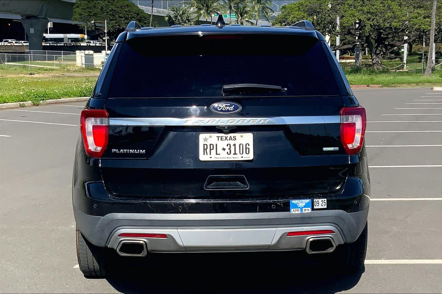 Thumbnail: 2016 Ford Explorer - 5