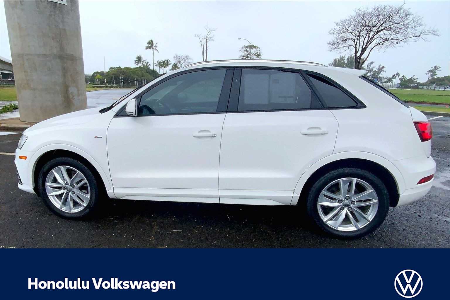 Thumbnail: 2018 Audi Q3 - 3