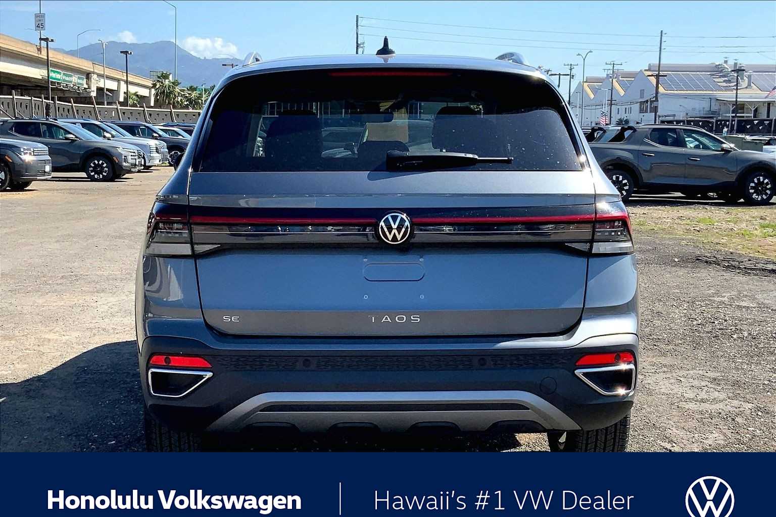 Thumbnail: 2026 Volkswagen Taos - 5