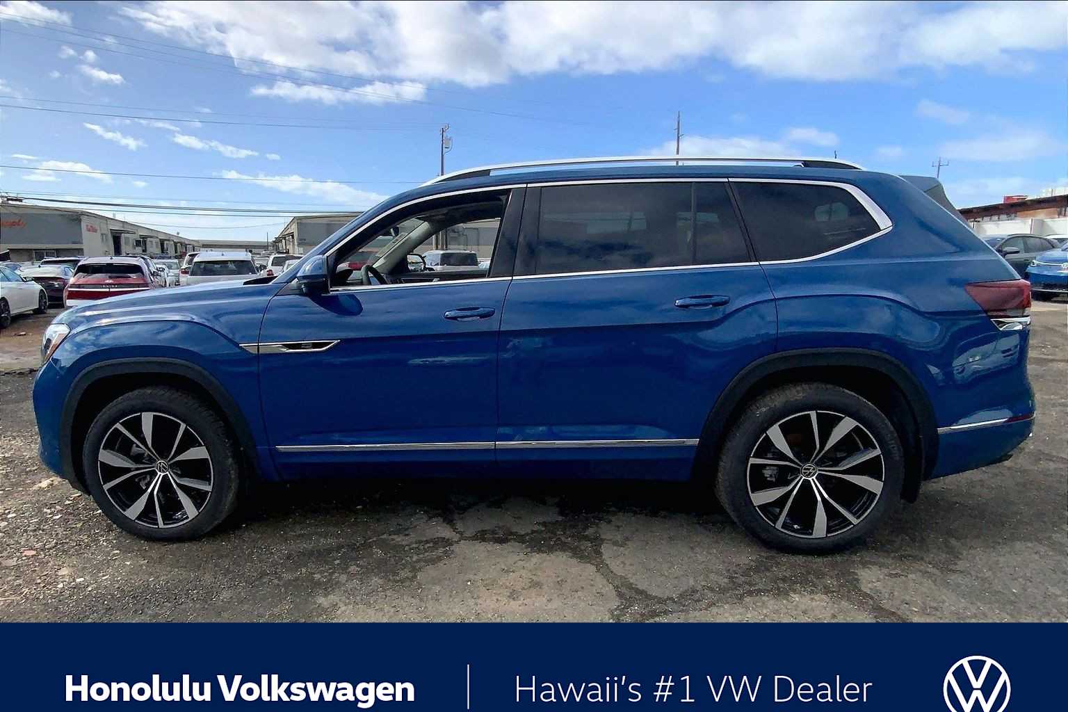 Thumbnail: 2026 Volkswagen Atlas - 3