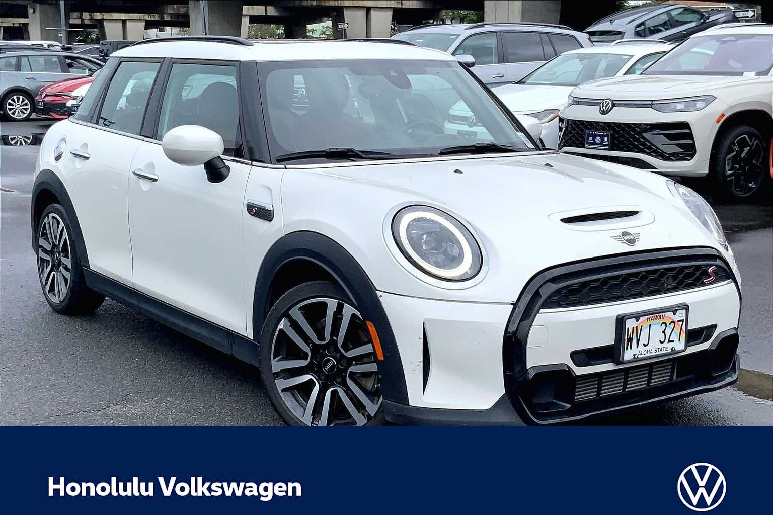 Thumbnail: 2023 MINI Cooper Hardtop - 21