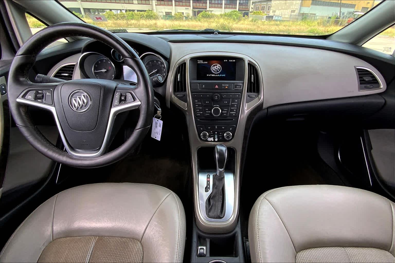 Thumbnail: 2016 Buick Verano - 9