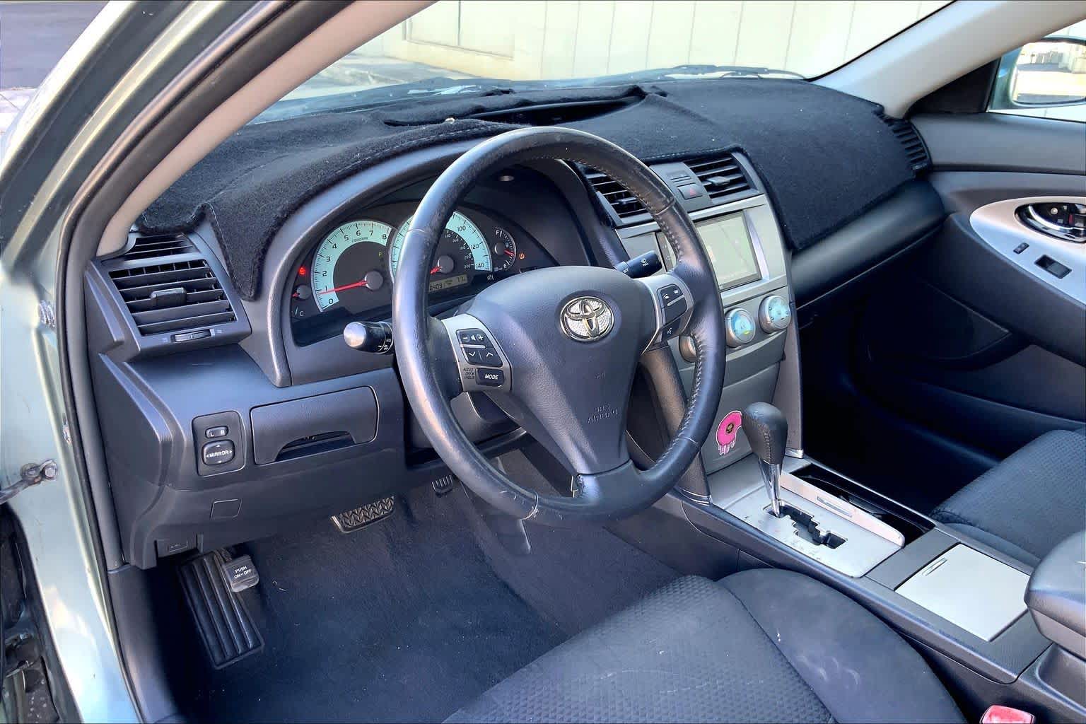 Used 2007 Toyota Camry SE with VIN 4T1BE46K57U649706 for sale in Honolulu, HI